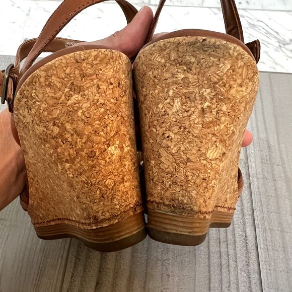 Clarks Pitch Cocoa Wedge Sandal Womens Size 9M Tan Leather Platform Comfort Shoe - Picture 8 of 9